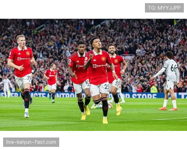 曼联防守漏洞源于整体结构，当前阶段防守稳定性面临考验